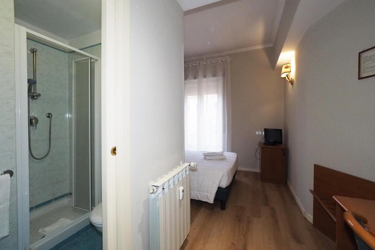 Hotel Laura Ρώμη Εξωτερικό φωτογραφία