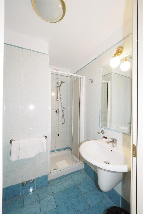 Hotel Laura Ρώμη Εξωτερικό φωτογραφία