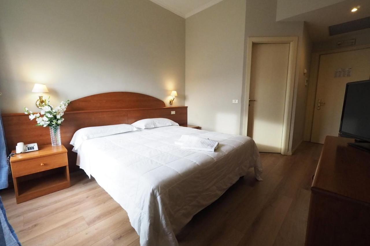 Hotel Laura Ρώμη Εξωτερικό φωτογραφία