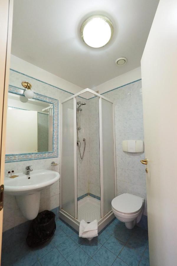 Hotel Laura Ρώμη Εξωτερικό φωτογραφία