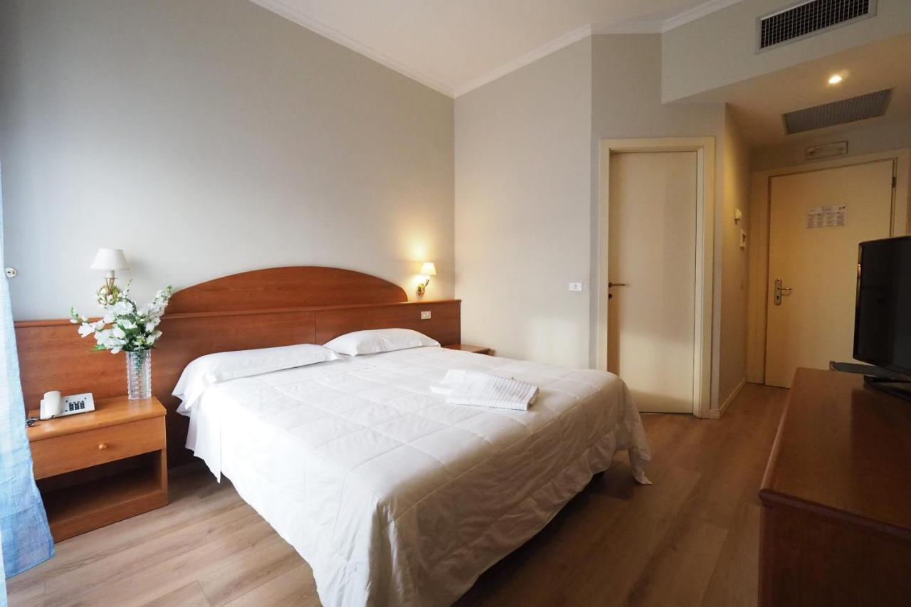 Hotel Laura Ρώμη Εξωτερικό φωτογραφία